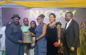 NIGAV, UK Magazine shower MMA2, BASL with Prestigious Awards
