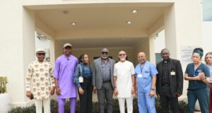 United Nigeria Airlines Founder, Okonkwo Donates ₦5m to Emeka Okwuosa Foundation’s Medical Mission