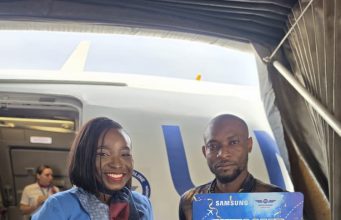 United Nigeria Airlines rewards passengers with latest Samsung phones