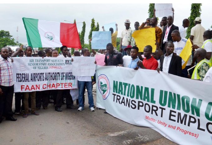 PIC.-12.-AIR-TRANSPORT-EMPLOYEES-PROTEST-IN-ABUJA