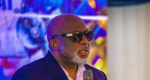 United Nigeria Airline’s boss wins Travel Personality Award