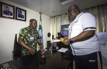 Ondo Crash: Aero Contractors Pays Condolence Visit to Nigerian Air Force